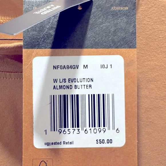 The North Face Women's Tops The North Face Evolution Fitted Mock Neck. - Picture 4 of 4